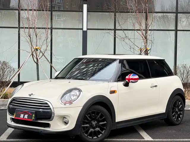 MINI 