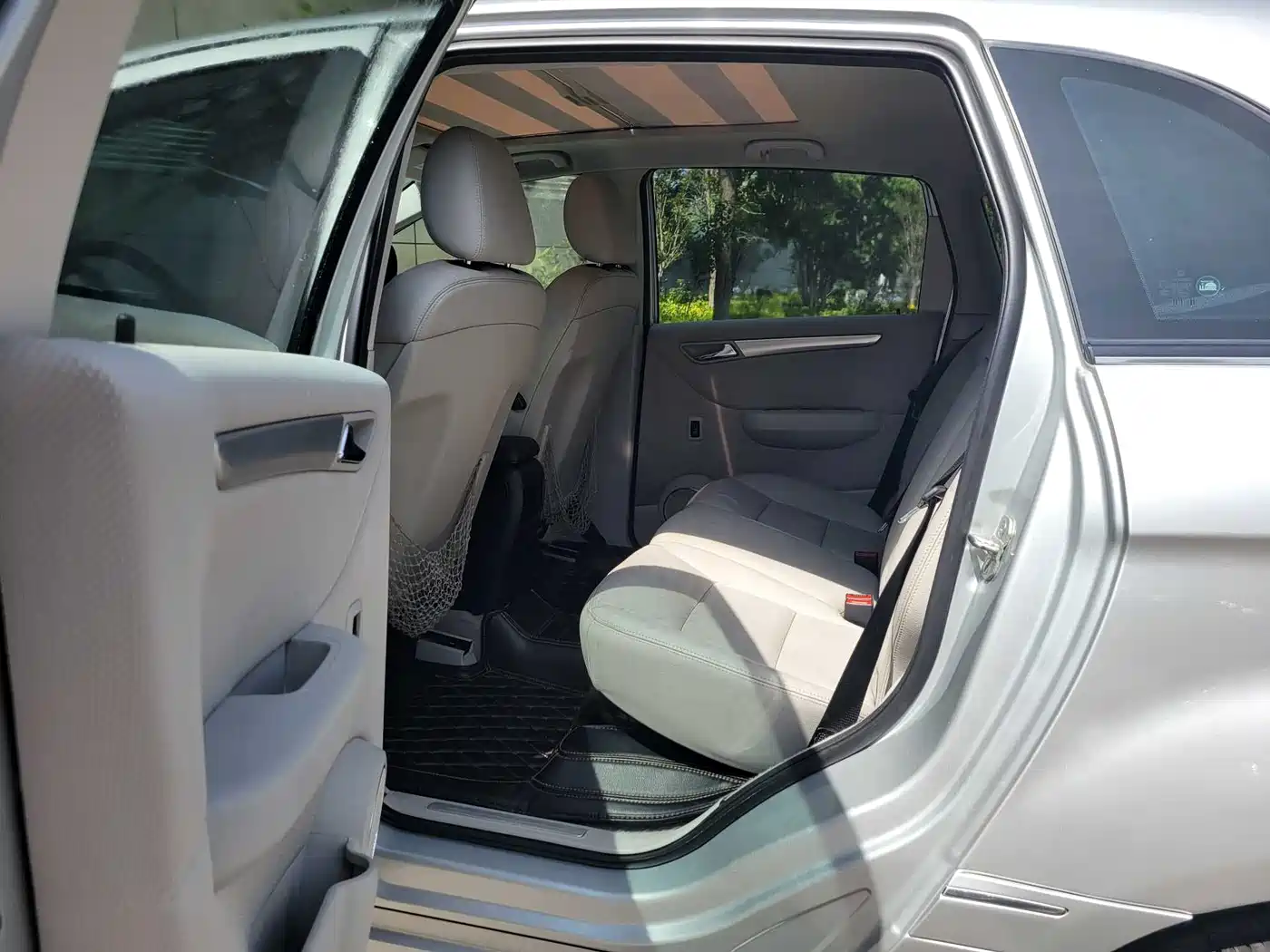 Mercedes-Benz B-Class 2012 B 200 фото 6