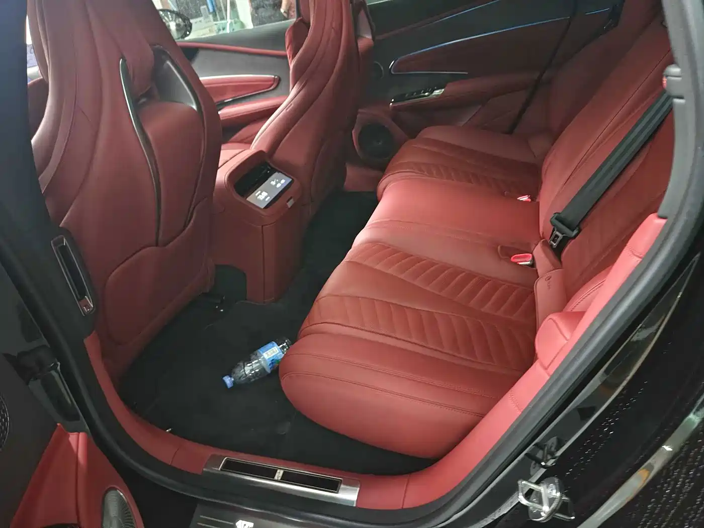 Yangwang U7 2026 2025 Model PHEV 5-Seat Luxury
