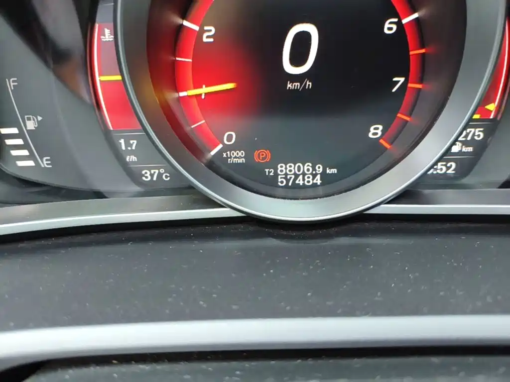 Volvo V40 2019 2018 T3 Inscription Edition
