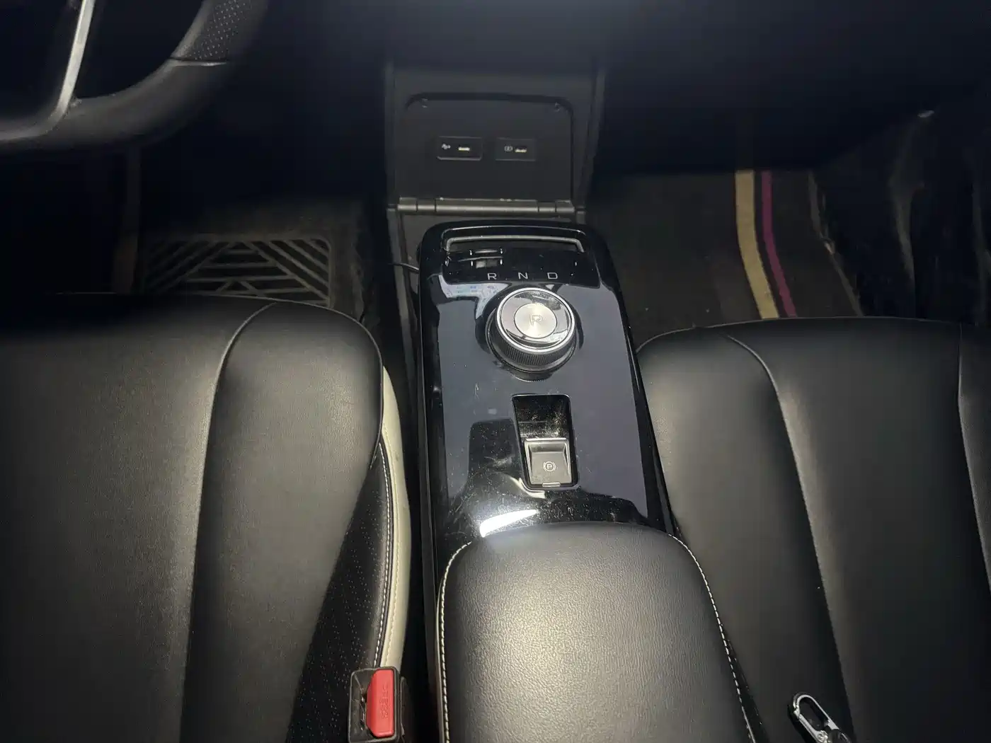 Geely Geometry E Firefly 2022 2023 320KM Cute Tiger 5-seater