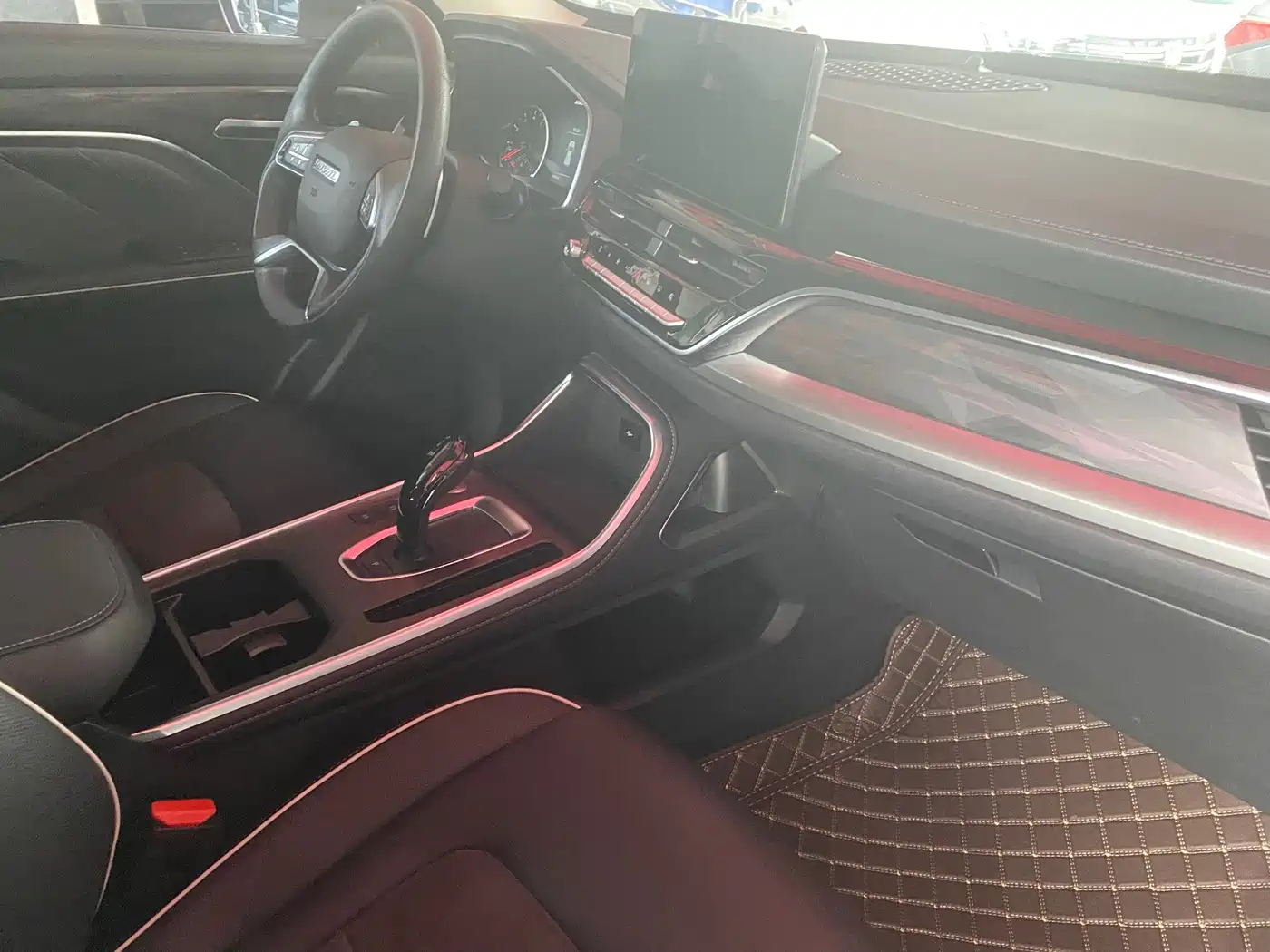 Photo 15 - Haval H6