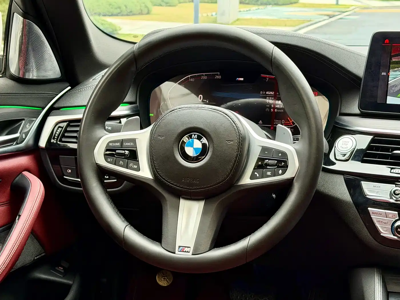 BMW 5 Series 2022 530Li Leading M Sport Package фото 18