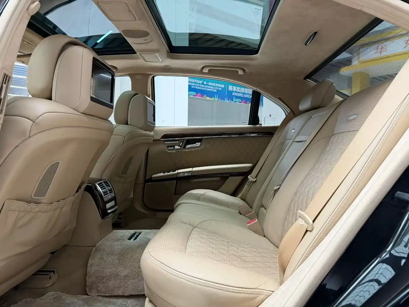 Mercedes-Benz S-Class AMG 2010 AMG S 65 фото 6