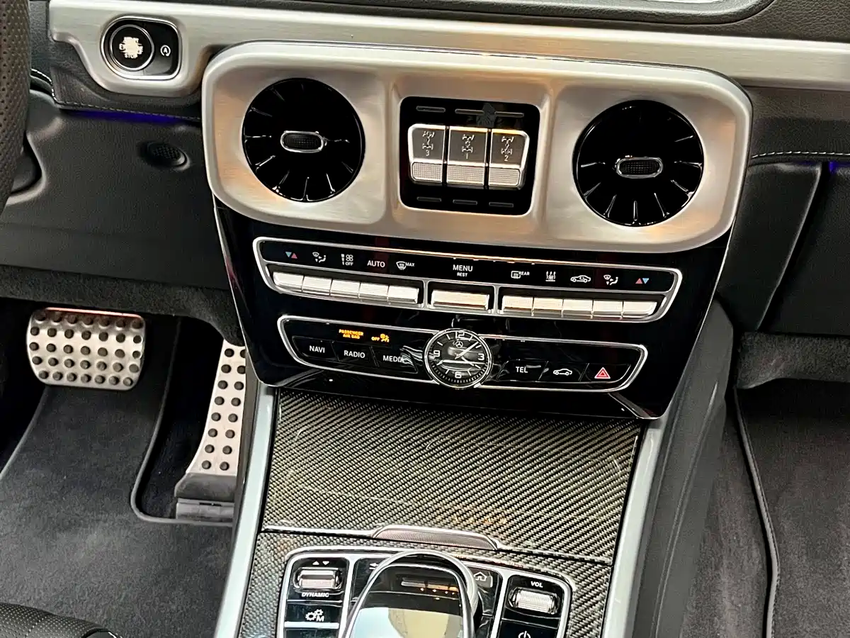 Mercedes-Benz G-Class фото 23