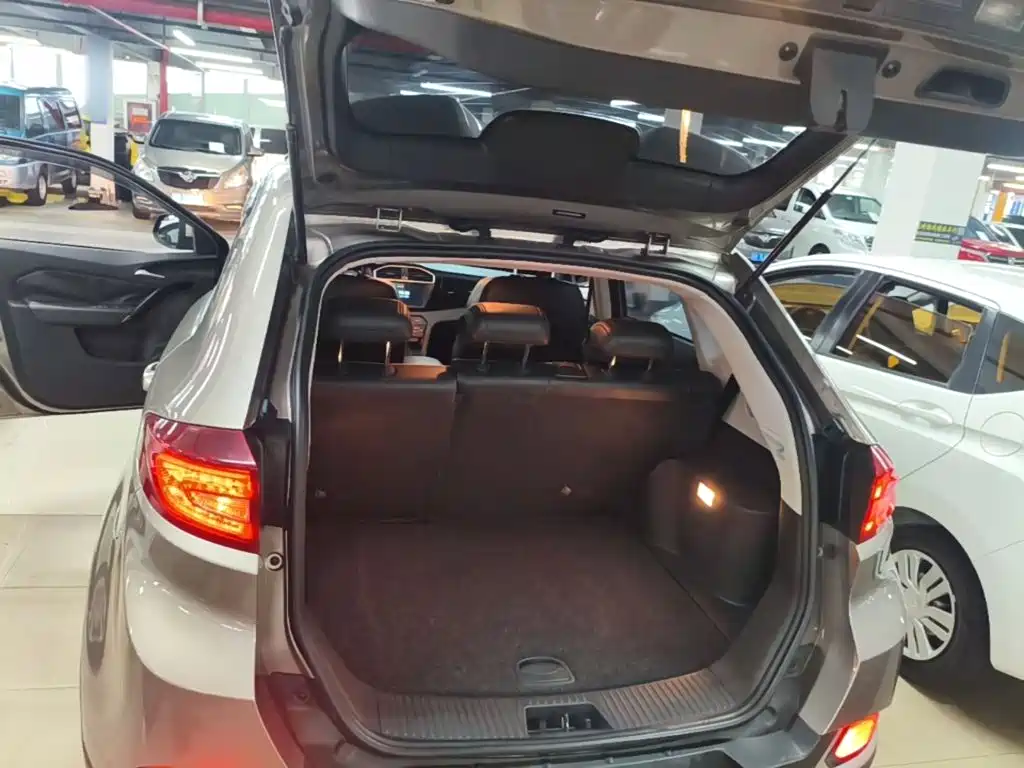 MG Roewe RX5 2016 2016 1.5TGI TST Luxury Edition