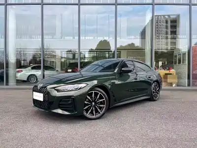 BMW 4