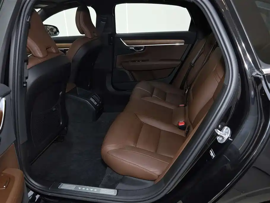 Volvo S90 2025 2025 B5 Zhiyi Luxury Edition