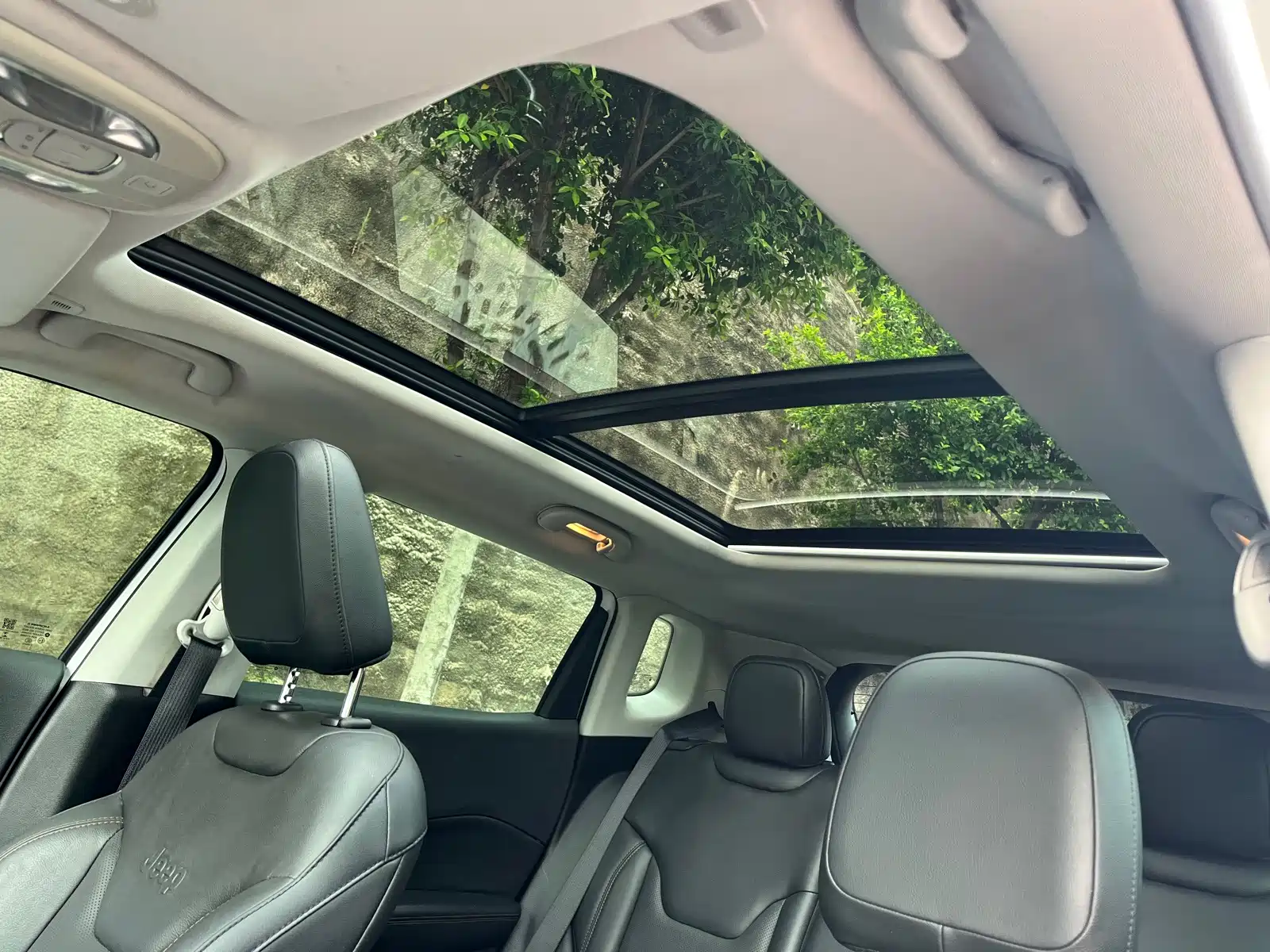 Фото 7 - Jeep Compass