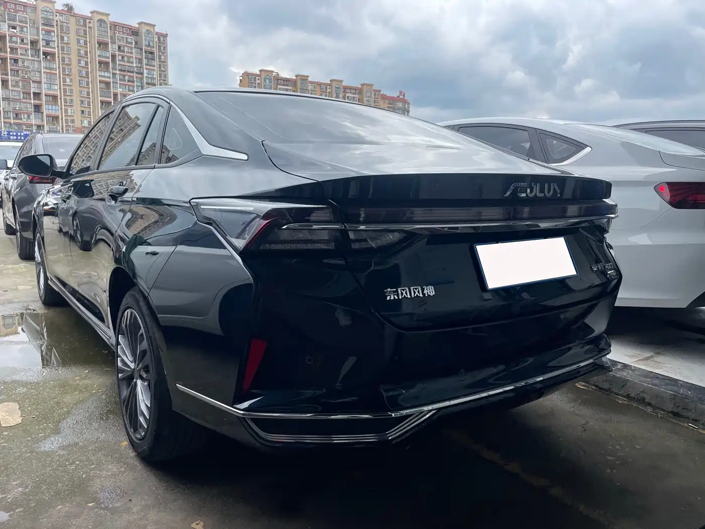 Dongfeng Aeolus Yixuan MAX 2022 2023 1.5T Extraordinary Cool Dad Edition