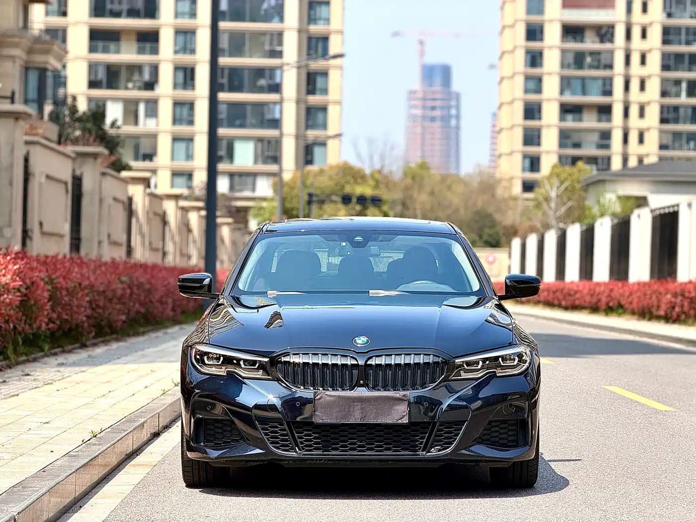 BMW 3 SERIES