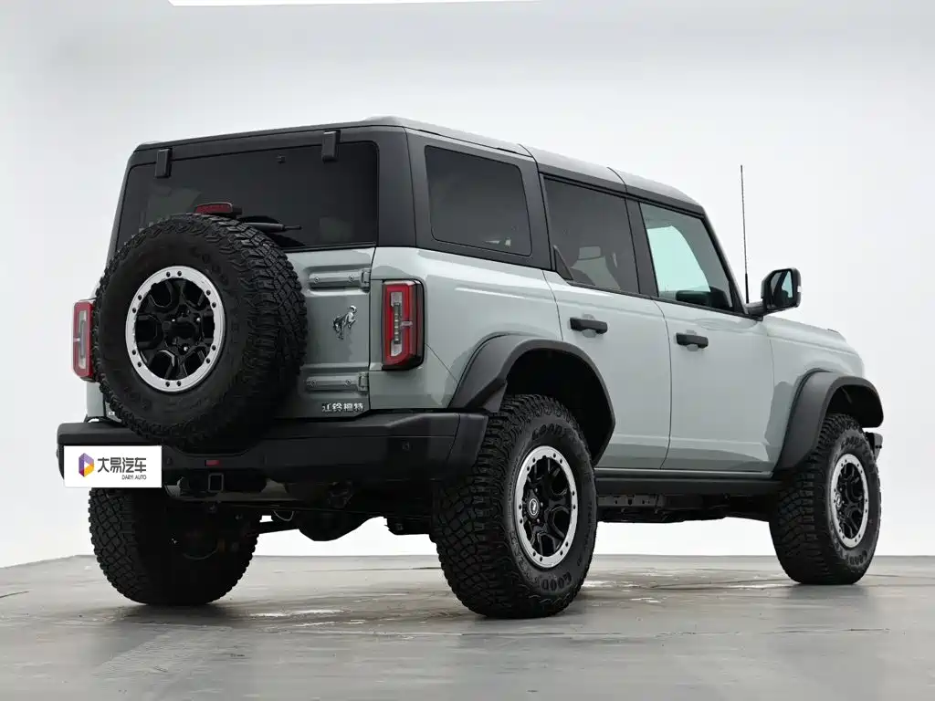 Ford Bronco 2025 2024 2.3T Badlands