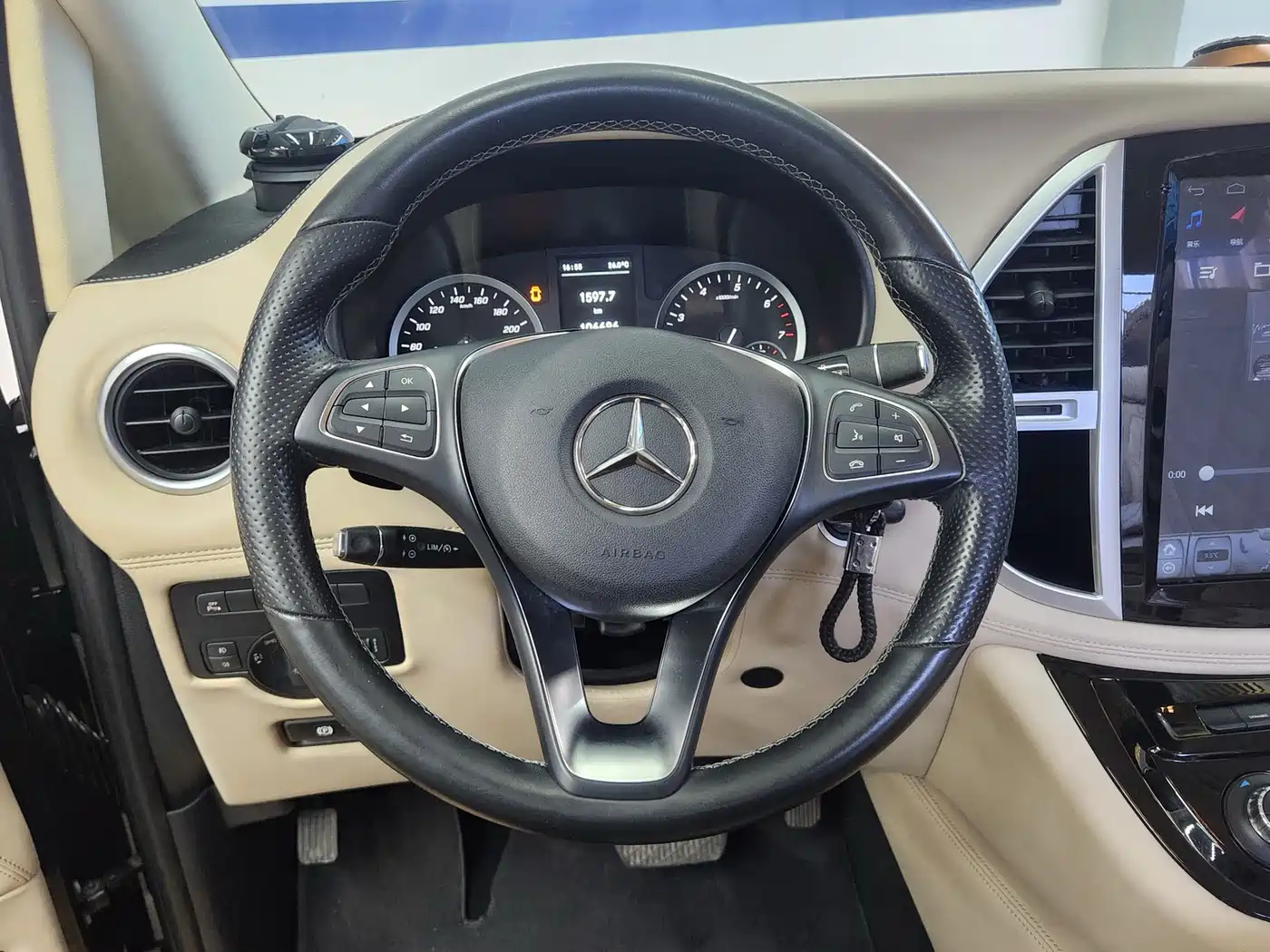 Mercedes-Benz Vito 2020 2.0T Business Edition (7-seater) фото 8