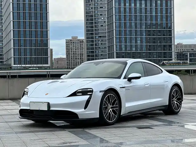  Porsche Taycan 2020 Taycan
