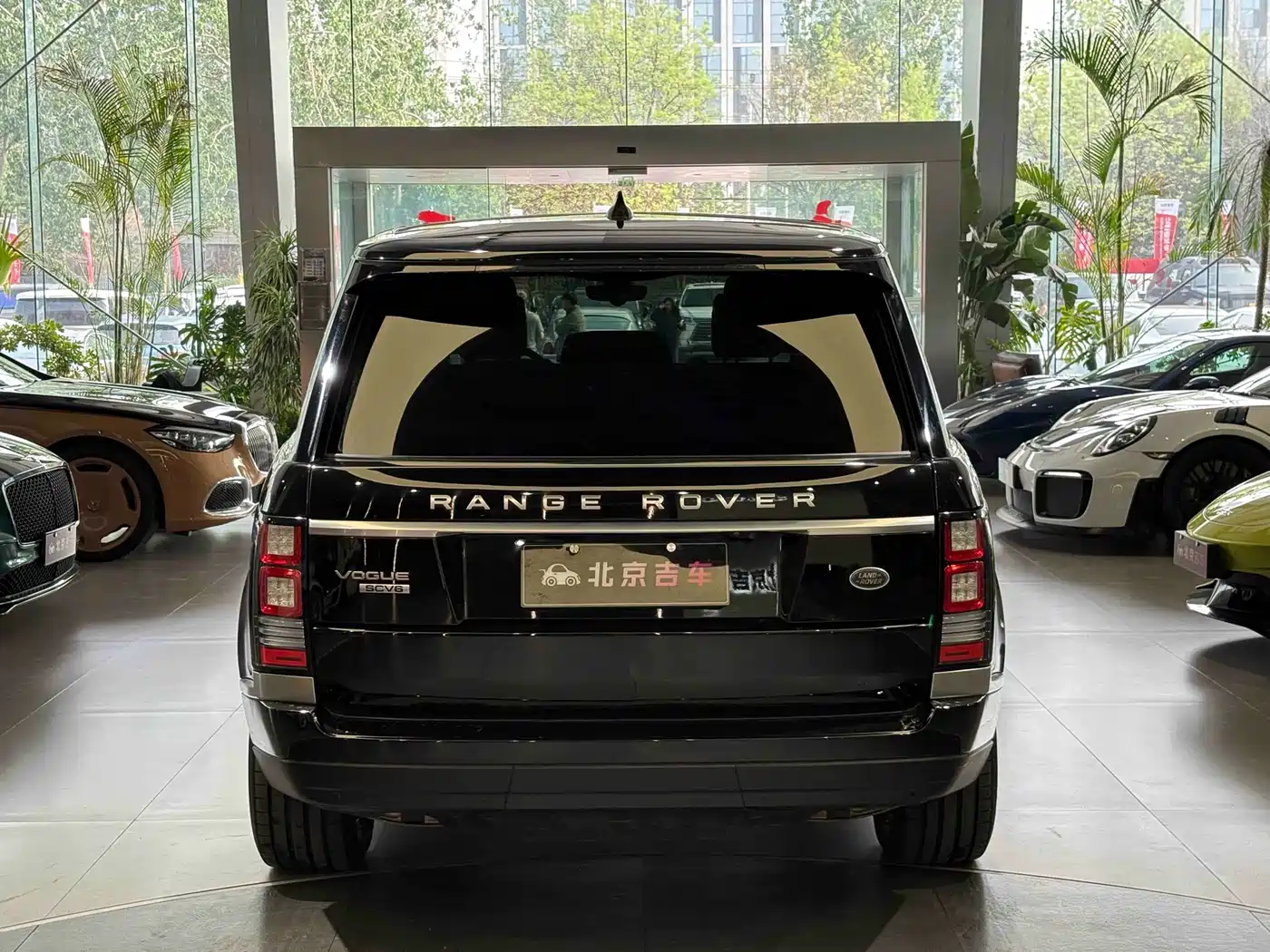 Land Rover Range Rover 2016 3.0 SC V6 Vogue LWB фото 5