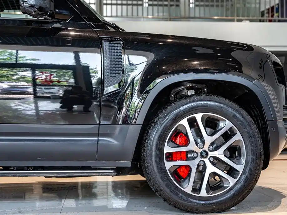 LAND ROVER GUARD