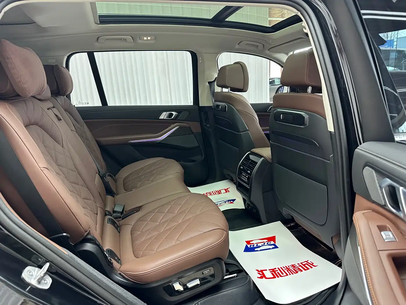 BMW X7 2023 xDrive40i Leading Luxury Package фото 17