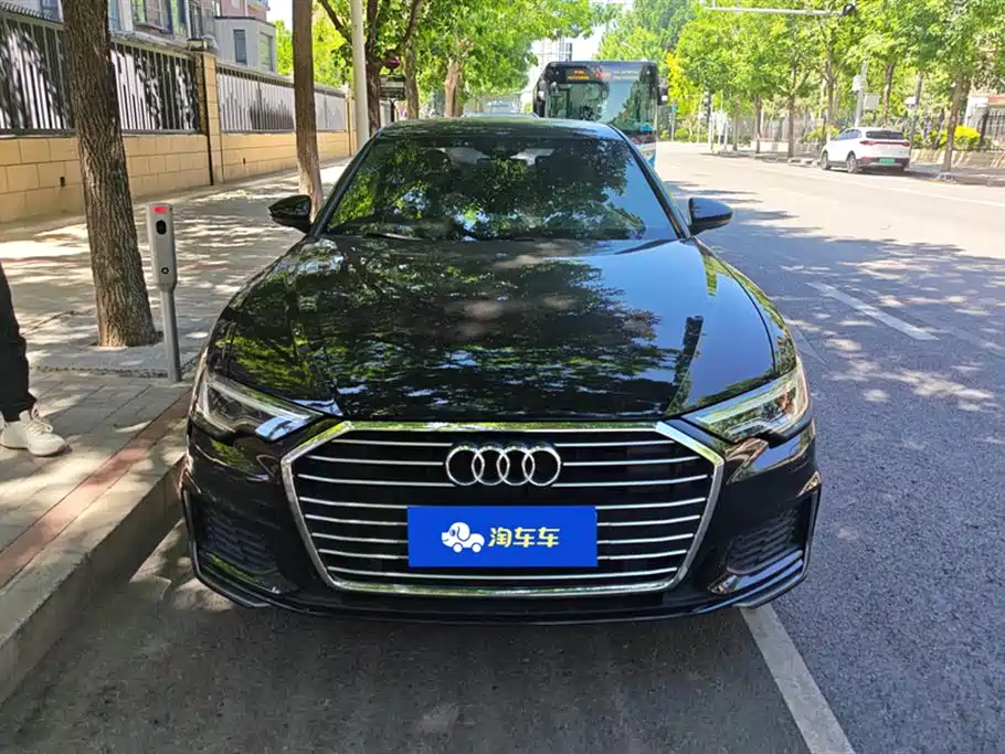 Audi A6L 2020 40 TFSI Luxury Dynamic фото 2