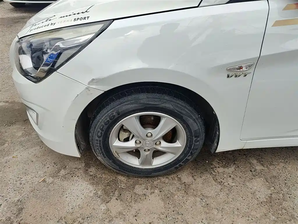 Hyundai Verna 2016 1.4L Automatic Smart GLS фото 23