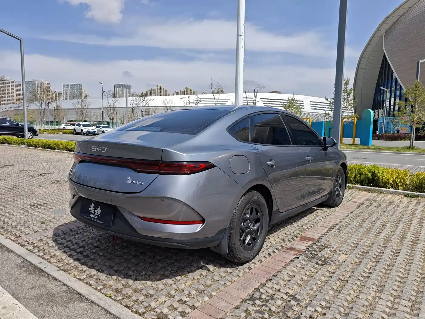 BYD Qin PLUS 2025 DM-i Smart Drive 55KM Leader фото 14