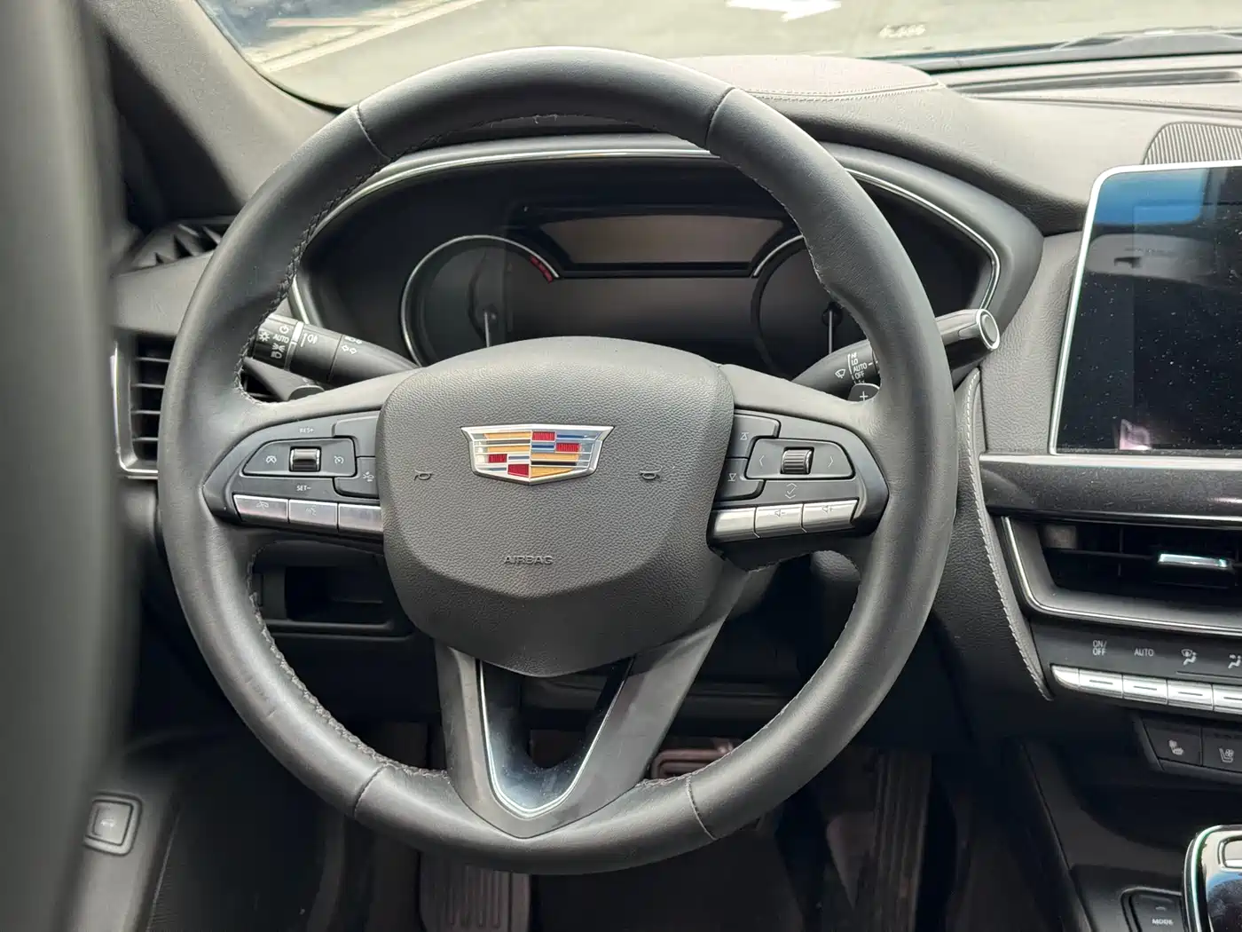 Cadillac CT5 2022 28T Luxury Edition фото 10