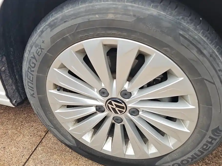 Volkswagen Lavida 2022 280TSI DSG Comfort Edition фото 6