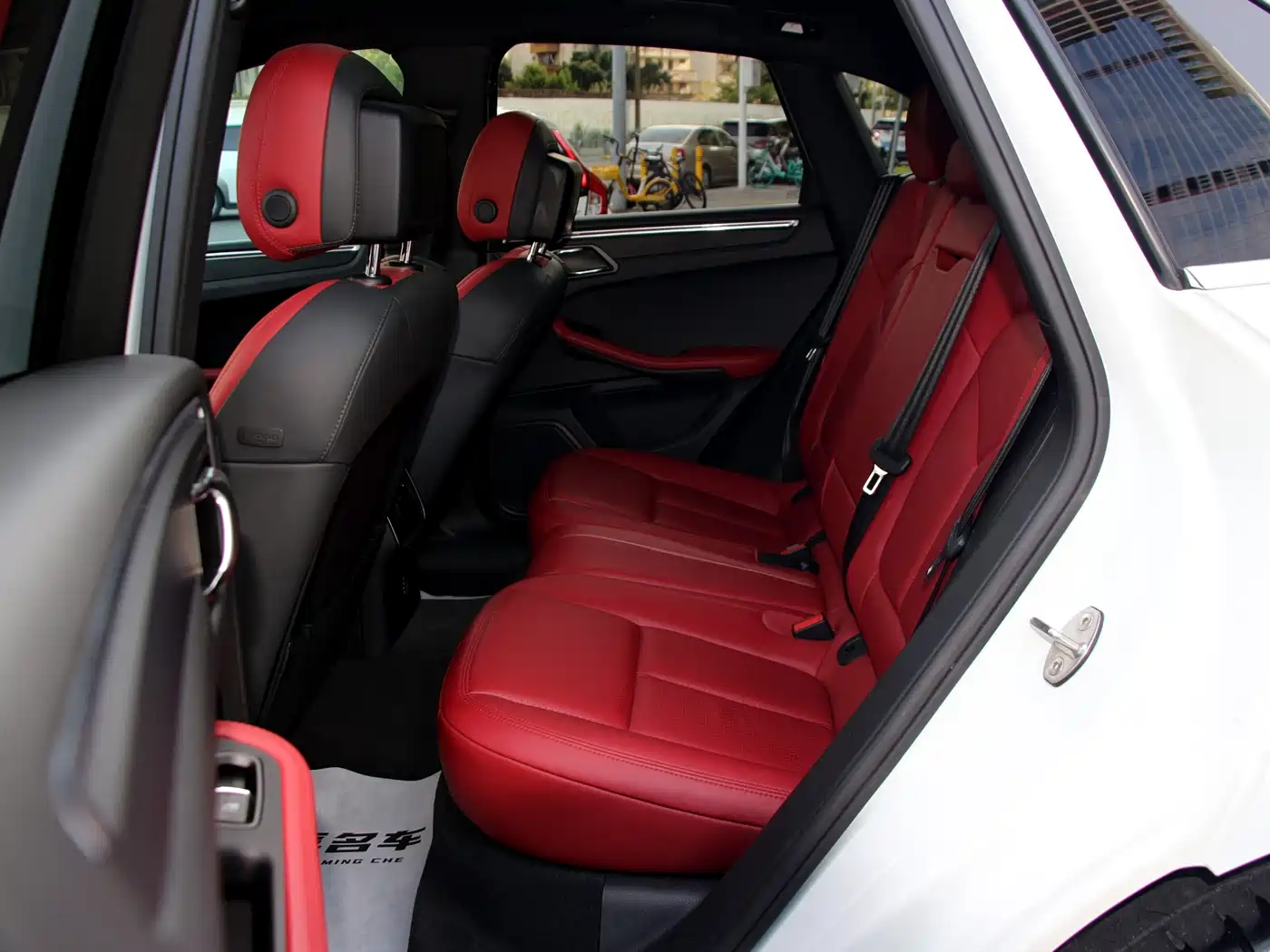 Porsche Macan 2017 Macan GTS 3.0T фото 7