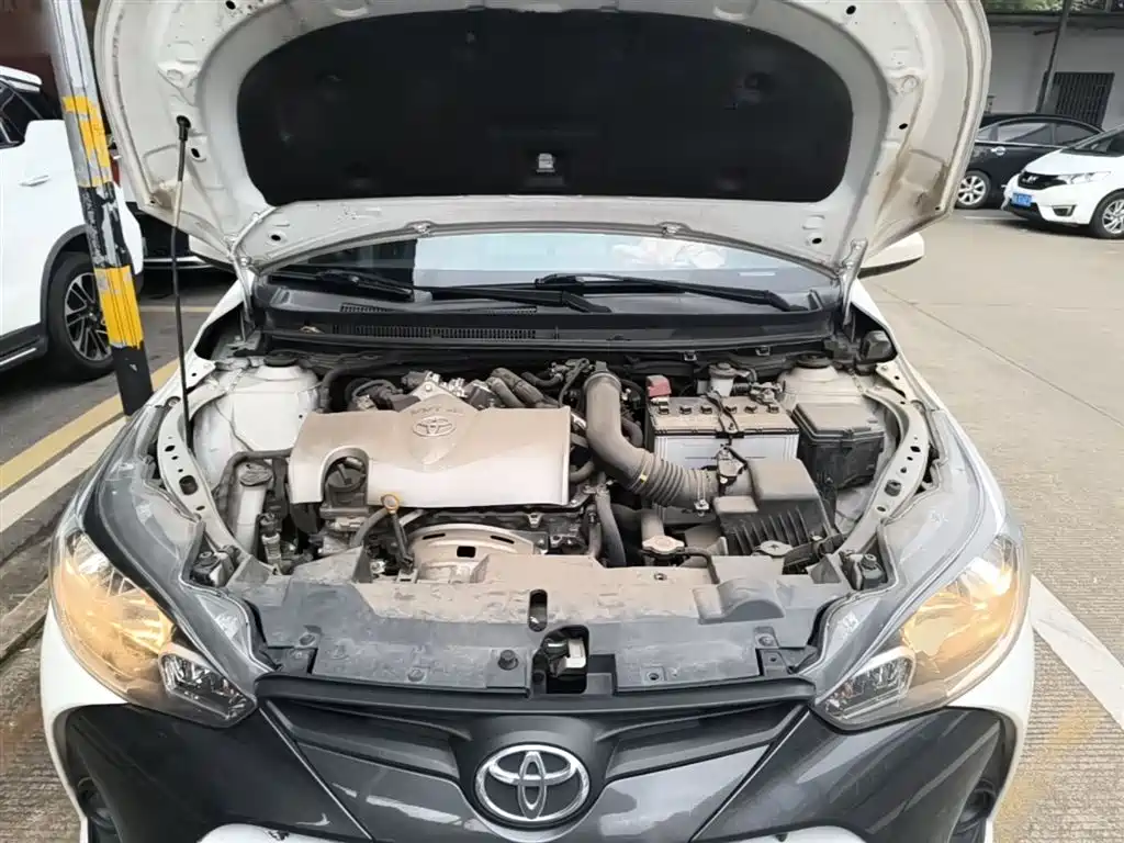 Toyota YARiS L Zhi Xuan 2016 Facelift 1.5E CVT Charming Edition фото 20