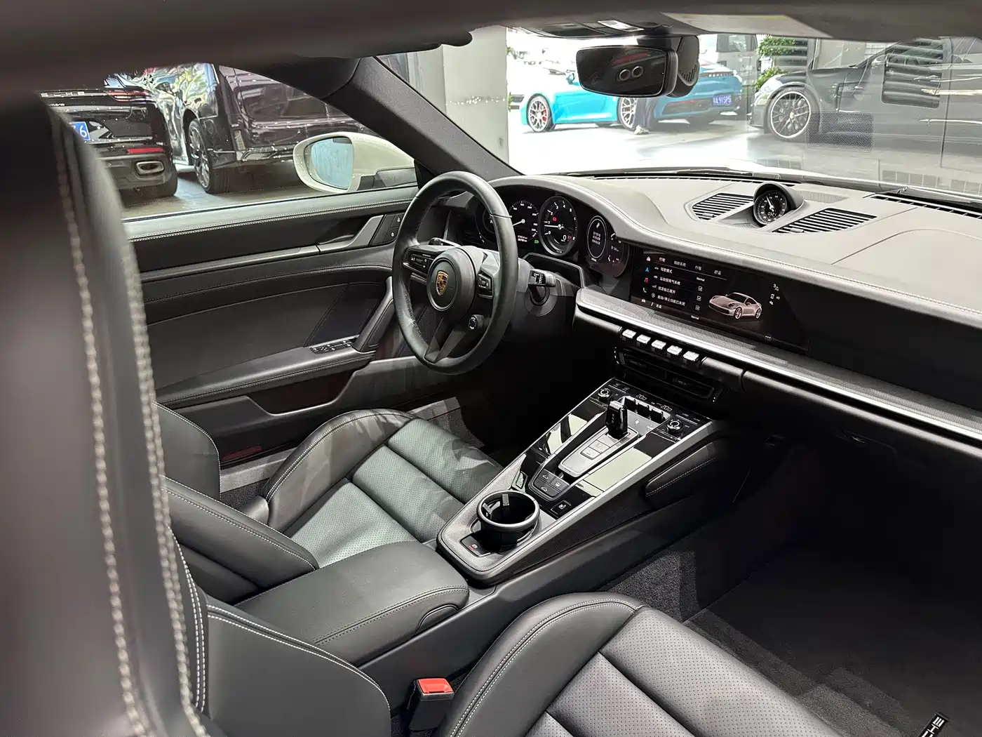 Porsche 911 2022 Carrera 3.0T фото 8