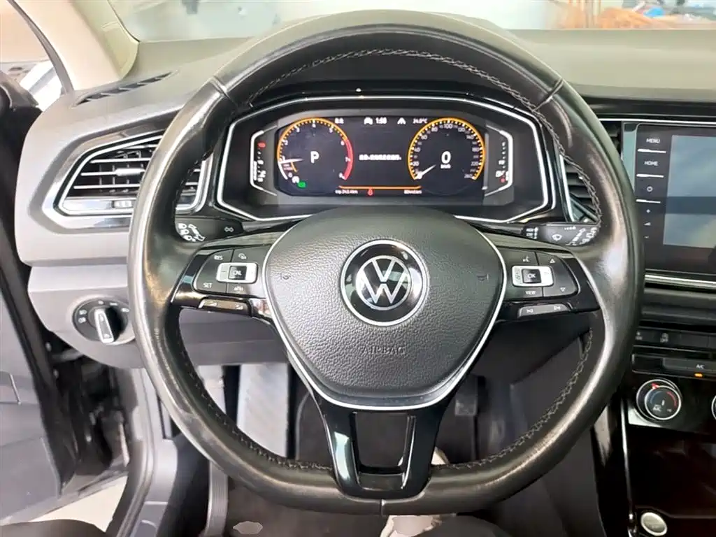 Volkswagen T-ROC 2021 280TSI DSG 2WD Comfort Connected фото 11