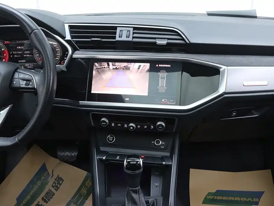 Audi Q3 Sportback 2022 40 TFSI Fashion фото 25
