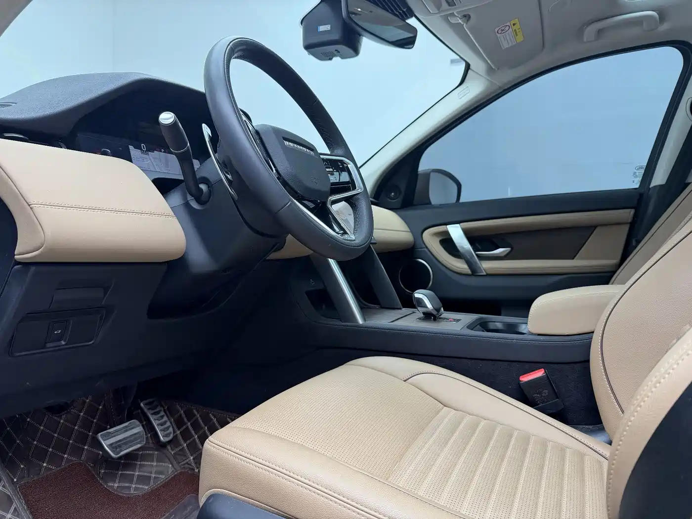 Land Rover Discovery Sport 2024 Performance Technology Edition фото 6