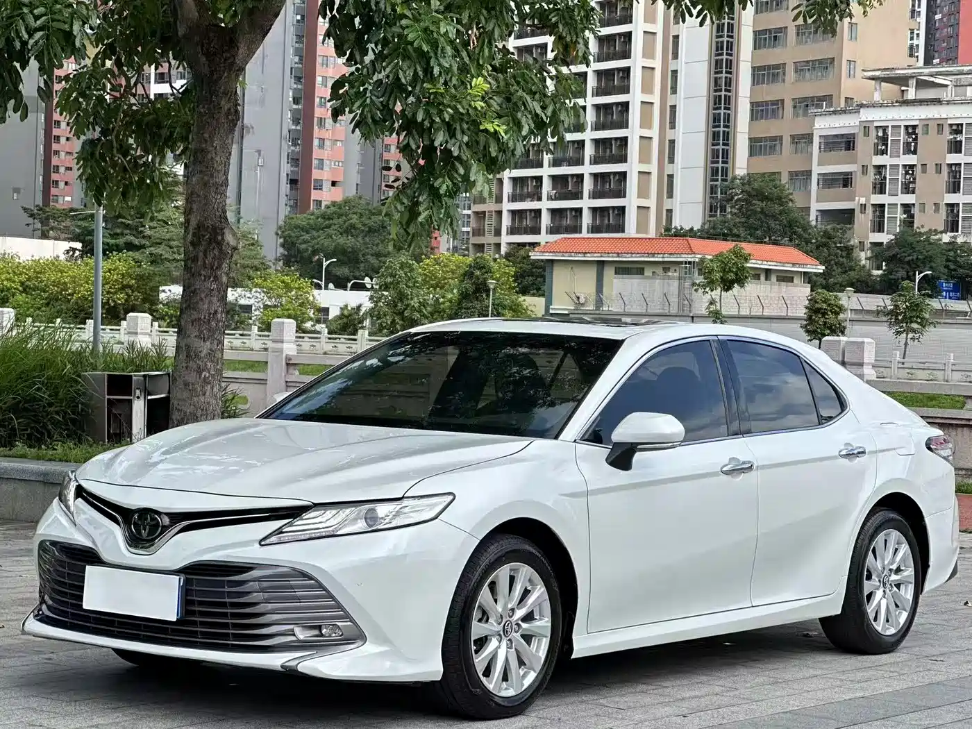 Toyota Camry 2019 Facelift 2.0G Luxury Edition