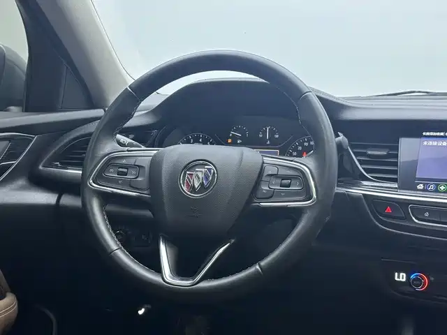 Фото 11 - Buick Regal