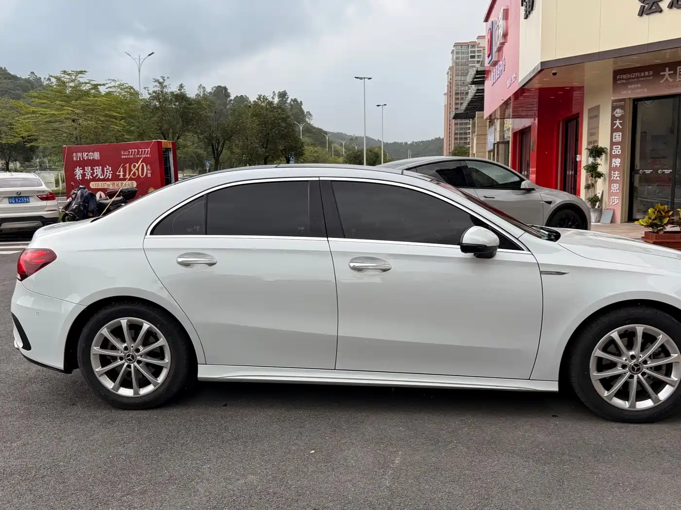 Mercedes-Benz A-Class 2020 Facelift A 200 L Sport Sedan Fashion фото 12