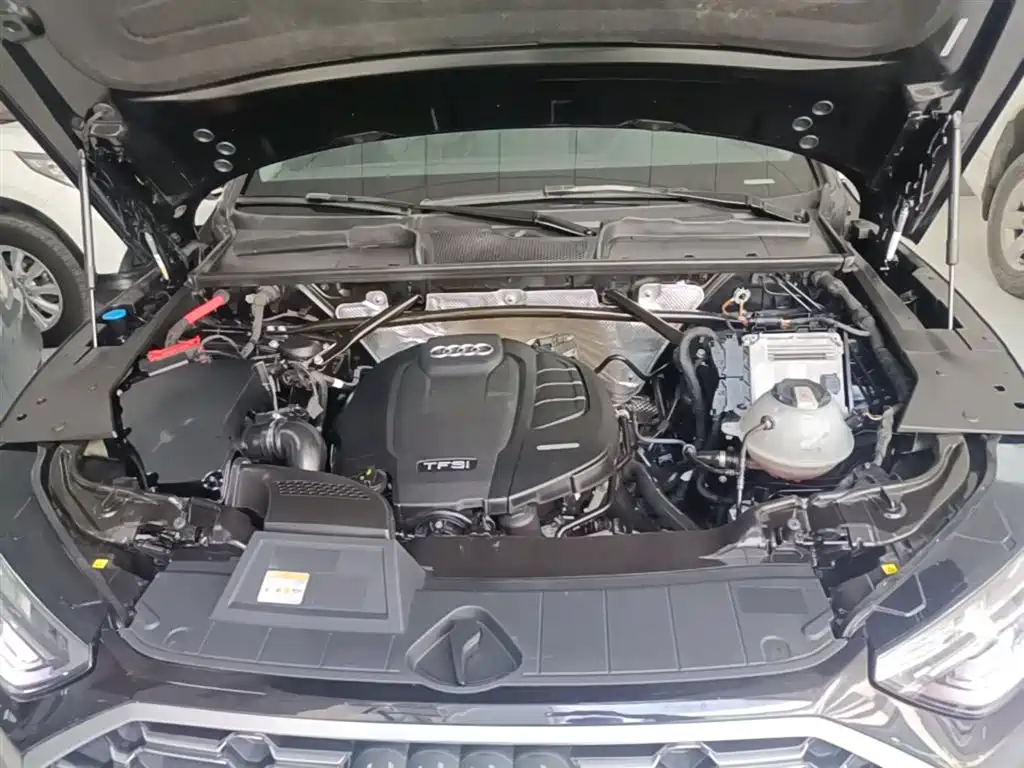 Audi Q5L 2022 40T Luxury Dynamic фото 20