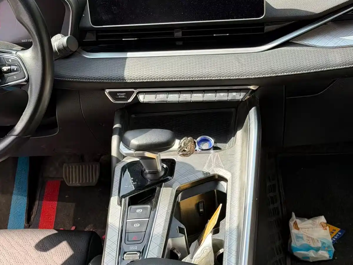 GEELY AUTOMOBILE XINGRUI