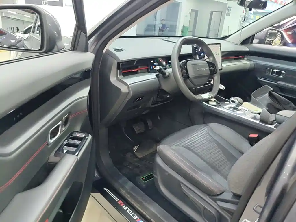 Jetour Dasheng 2025 2025 1.5T DCT Surpass Edition