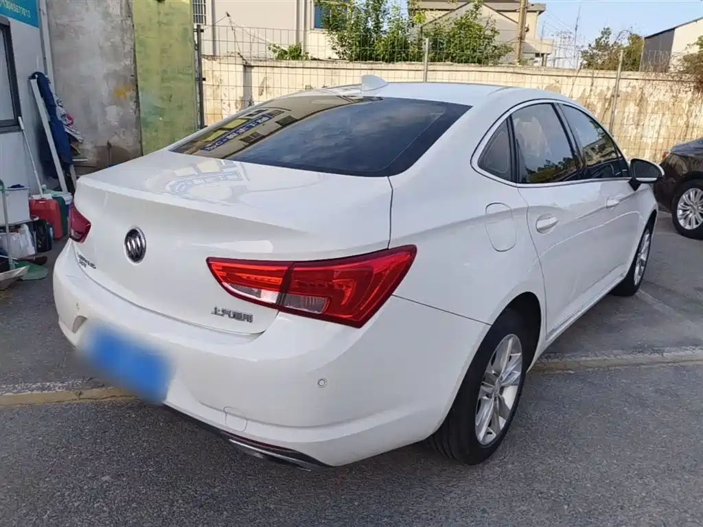 Buick Verano 2019 Sedan 20T Dual Clutch Elite фото 7