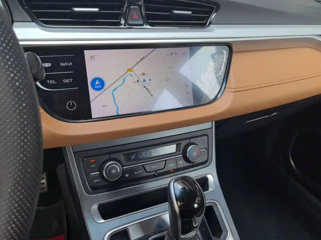 Geely Vision S1 2018 2018 1.4T CVT Sharp Enjoy