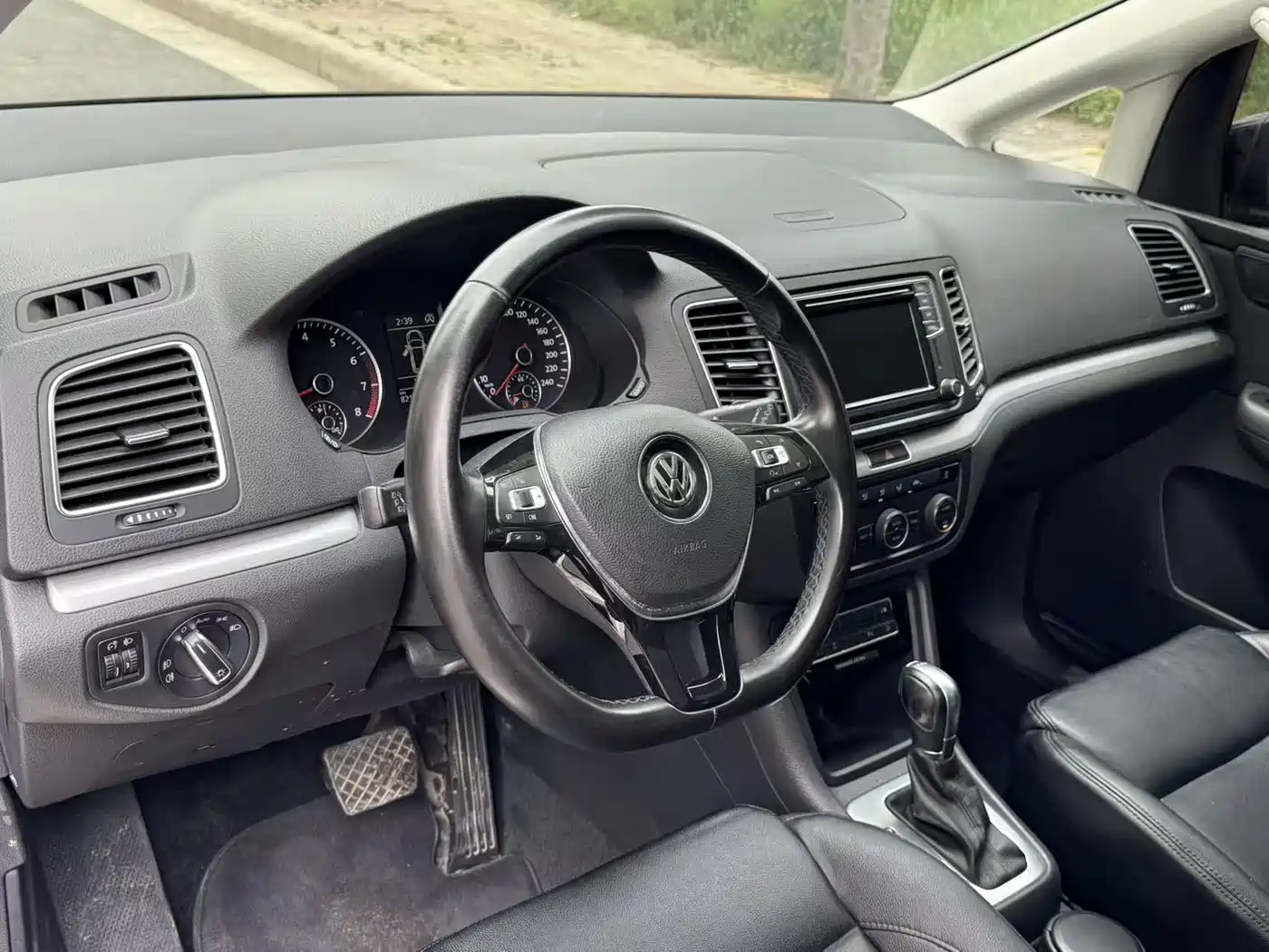 Volkswagen Sharan 2016 380TSI Comfort 7-seater фото 7