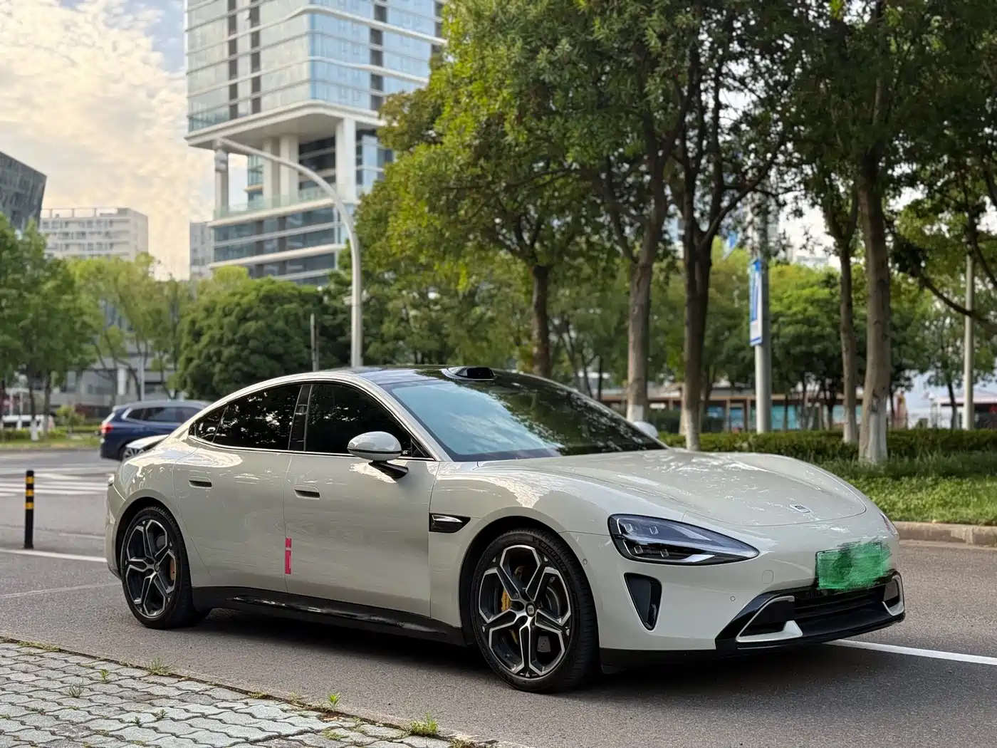 Xiaomi Auto Xiaomi SU7 2024 AWD Extended Range Advanced Smart Driving Max Edition фото 3