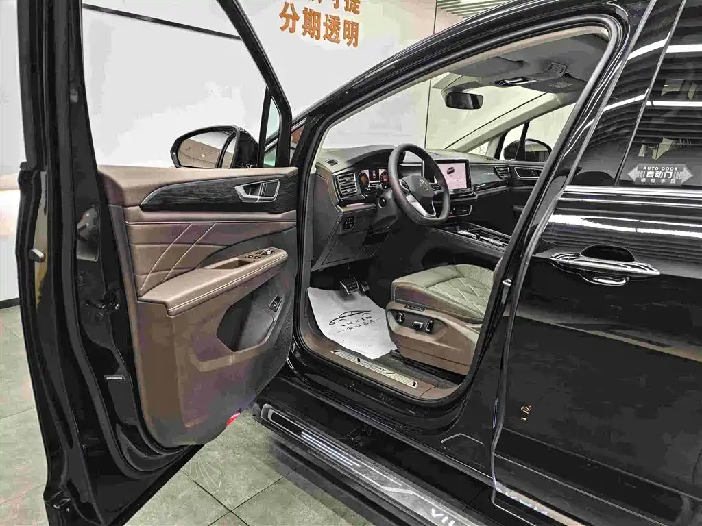 Volkswagen Viloran 2025 2025 380TSI Premium Edition