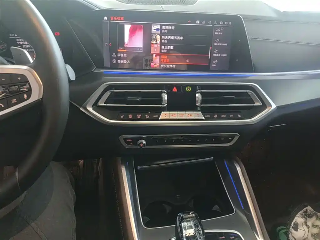 BMW X6 2020 xDrive30i M Sport Package фото 13