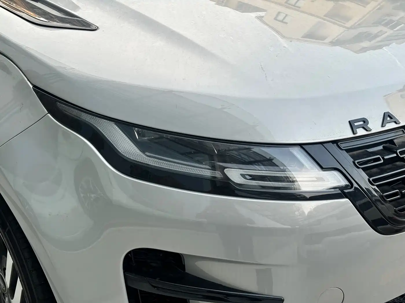 Land Rover Range Rover Evoque 2024 2024 Range Rover Evoque L 249PS Light Master Edition