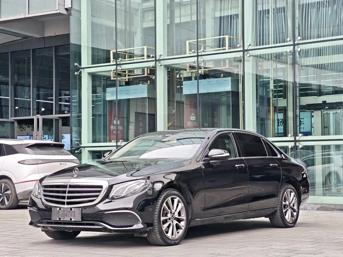Mercedes-Benz E-Class 2018 E 200 L фото 4