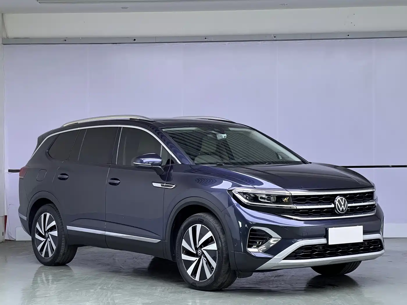 Volkswagen Talagon 2022 380TSI 4WD Luxury Premium Pro Edition 7-Seater фото 3