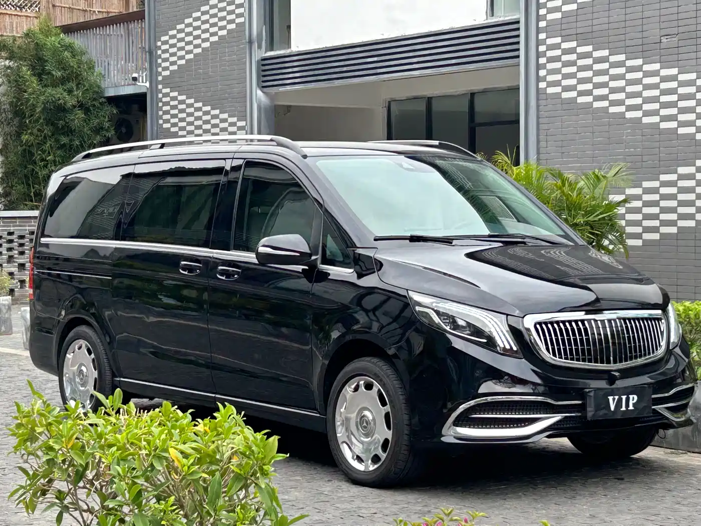 Mercedes-Benz V-Class 2022 V 260 Prestige Edition фото 3
