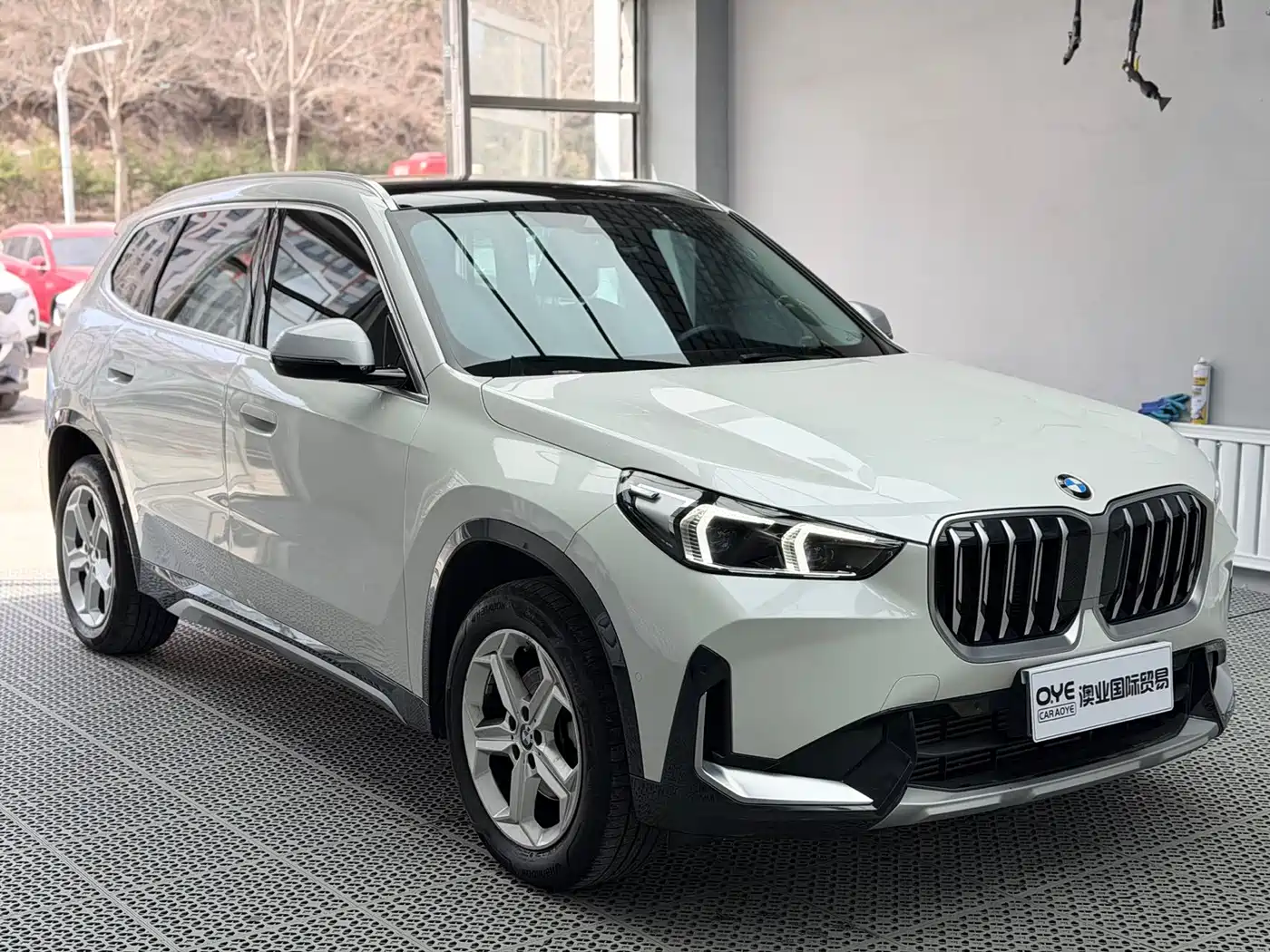 BMW X1 2023 sDrive20Li X Design Package фото 3