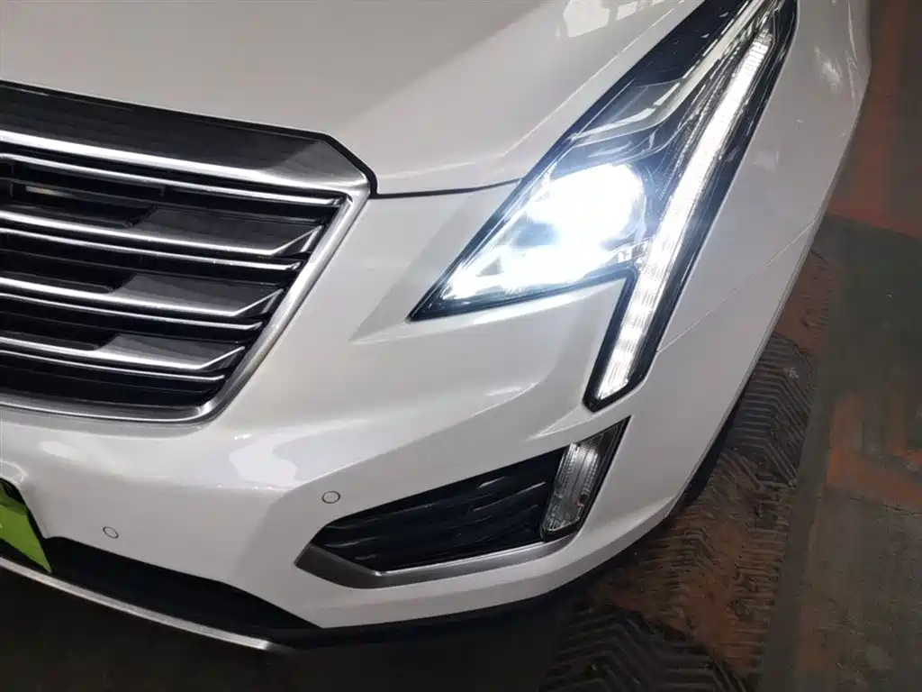 Cadillac XT5 2017 Anniversary Edition 25T Luxury фото 24